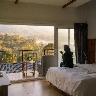 Munnar Majestic Resort with Pool