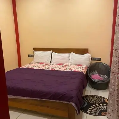 Four Seasons Homestay single room