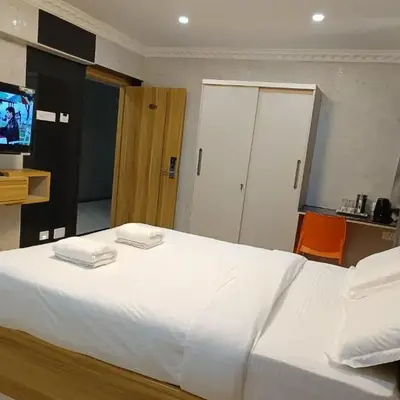 Arasan Residency