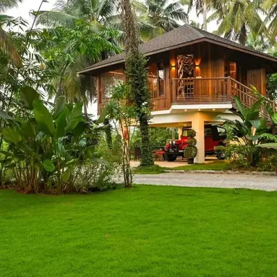 Villa Woods & Palms