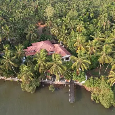 Bellevue Homestay and Wellness Centre