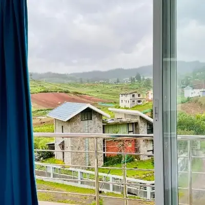 Away From Home - 6 - Rooms In Ooty