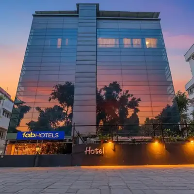 FabHotel Prime Royal Castle - Nr Coimbatore North Railway Station