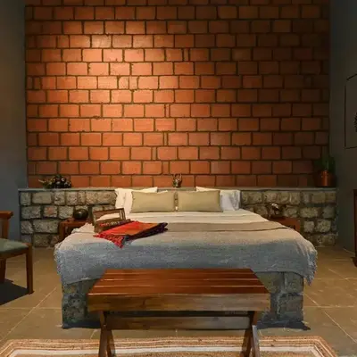 Rustic Nestle