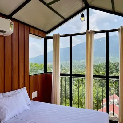 Alpine Zenith - Luxury Wooden Cottages
