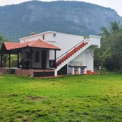 LBS Farmstay