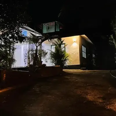 Xanadu Inn