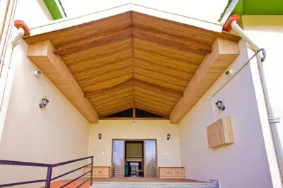 Gallery image of Whispering Pines in Ooty