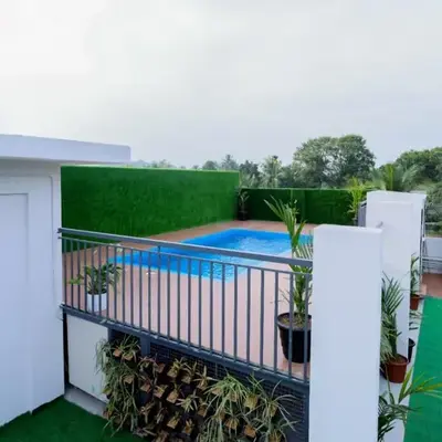 Munderi Green Mounts - Family Rooms with Swimming Pool
