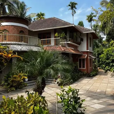 Avocado Orchards - Home Stay