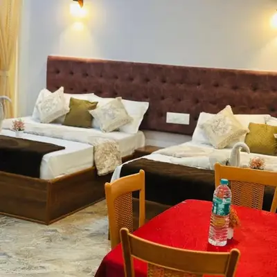 The Royal Palace & KGN Rooms & Restaurants