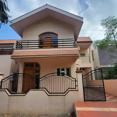 Aasana A tranquil space by the hills