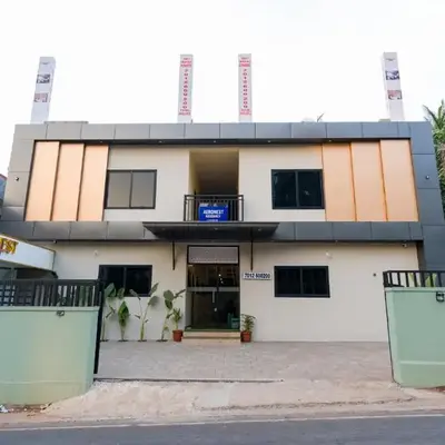 Hotel Aeronest Residency