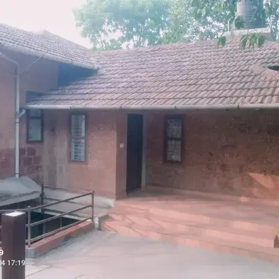 Nalukettu Veedu