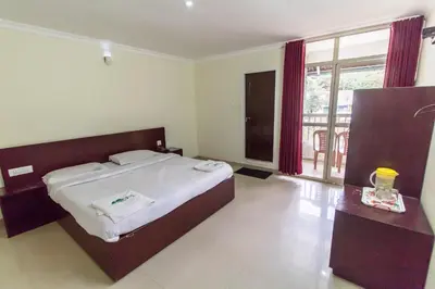 Gallery image of Eden Holidays EV in Munnar