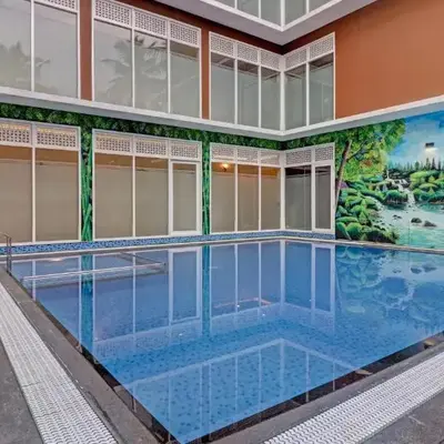 Treebo Golden Terminal Kochi Airport With Swimming Pool