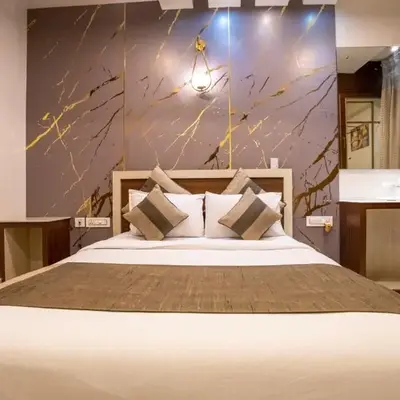 Aishwarya Suites