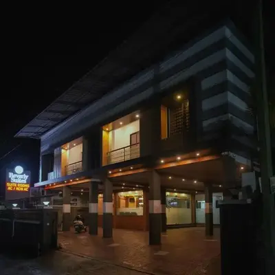BEVERLY SUITES