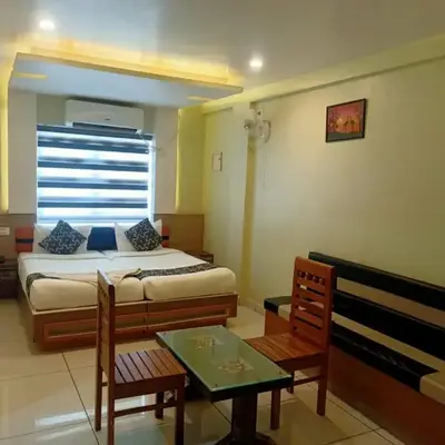 Royal Plaza Residency